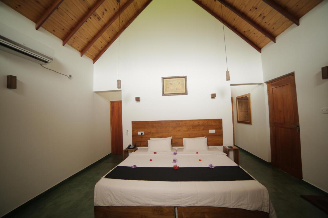 Miracle Resorts & Villas Polonnaruwa Exterior foto